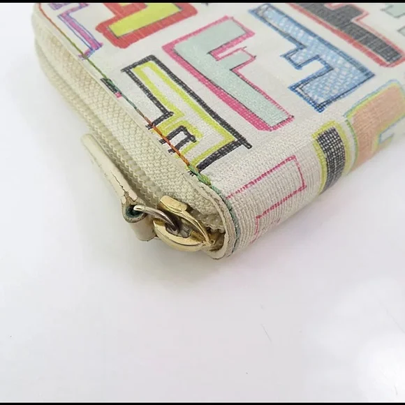 SOLD❤️ FENDI Multicolor Zucca PVC Canvas Long Zippy Wallet White Logo RARE - Picture 7 of 13